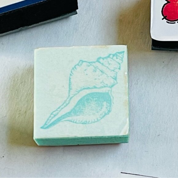 Mini Stamps Assorted 10 Pieces Duck Pooh Piggy Heart Shell Heart Gift Stamping - Picture 5 of 13